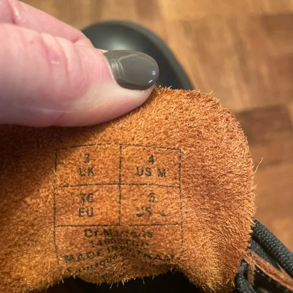 Dr. Martens 1460 Stud Leather Core Appliqué Lace Up boots - Picture 12 of 12